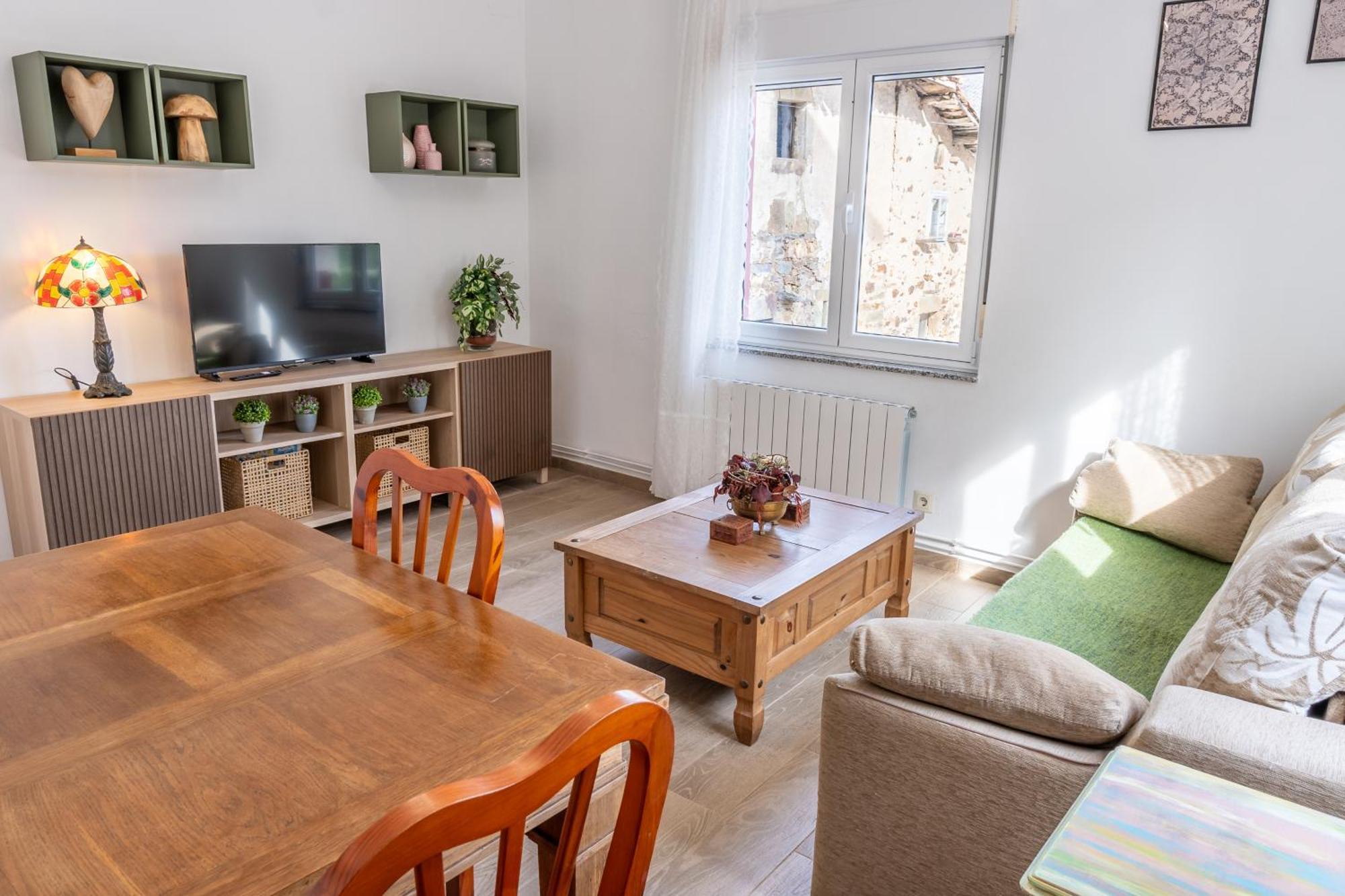 Soto de Luiña Apartamentos Ondina מראה חיצוני תמונה